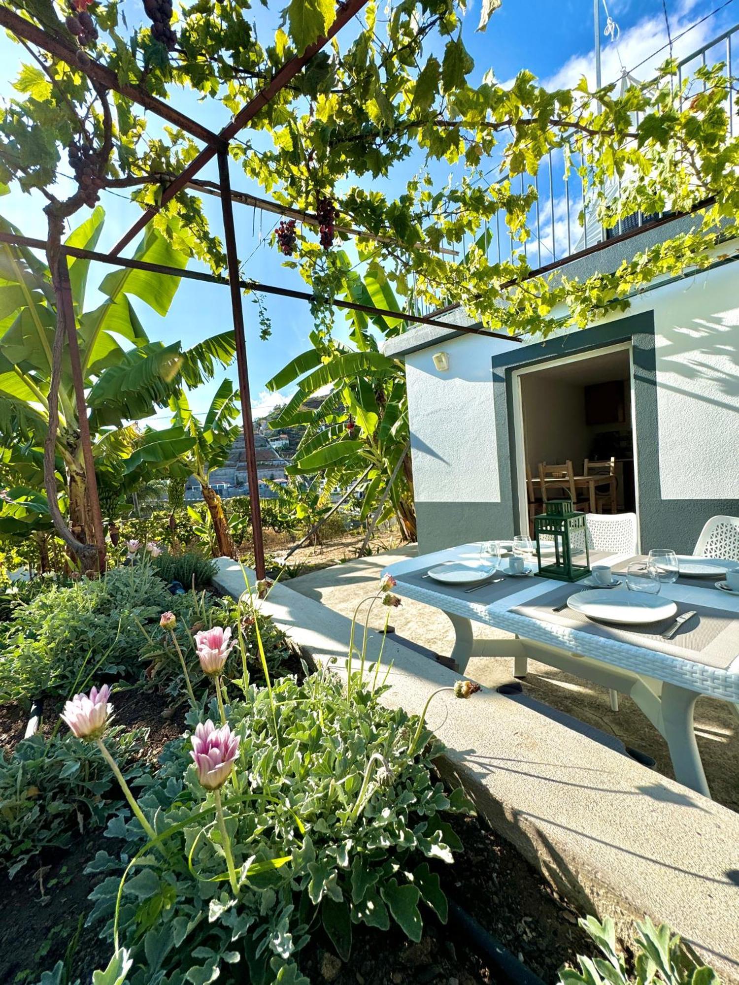 Casa Juliana Ribeira Brava